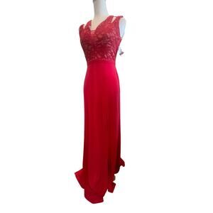 MORGAN AND CO. DEEP PINK LACE BODICE FLOOR LENGTH NWT SIZE 6